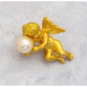 Vintage Gold Tone Angel Angelic White Faux Pearl Pin, Religious Pin by Avon - C8